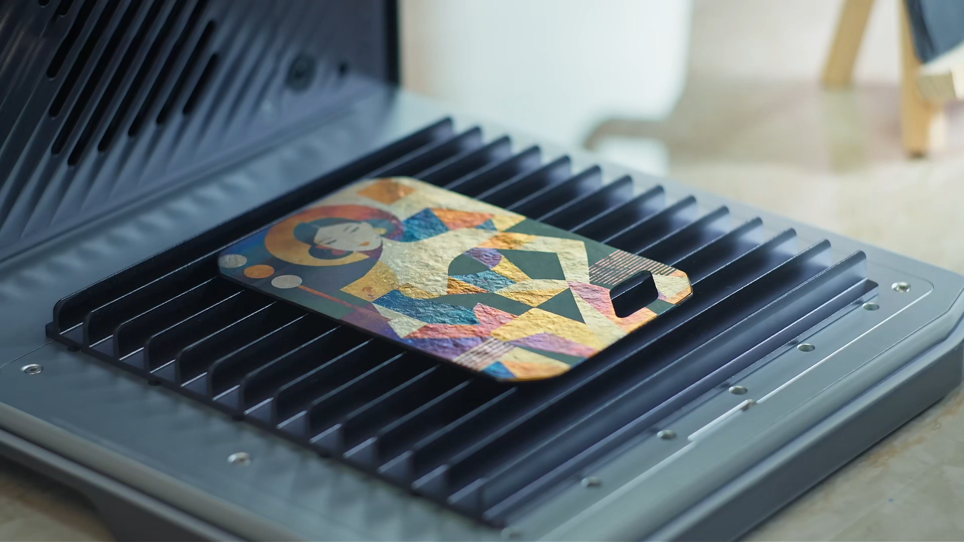 Color-marked metal sample produced for Creality's Falcon T1 product announcement