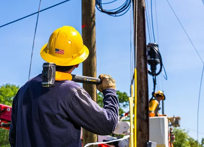 GEARWRENCH Built With Lineman image from the Power and Utility page