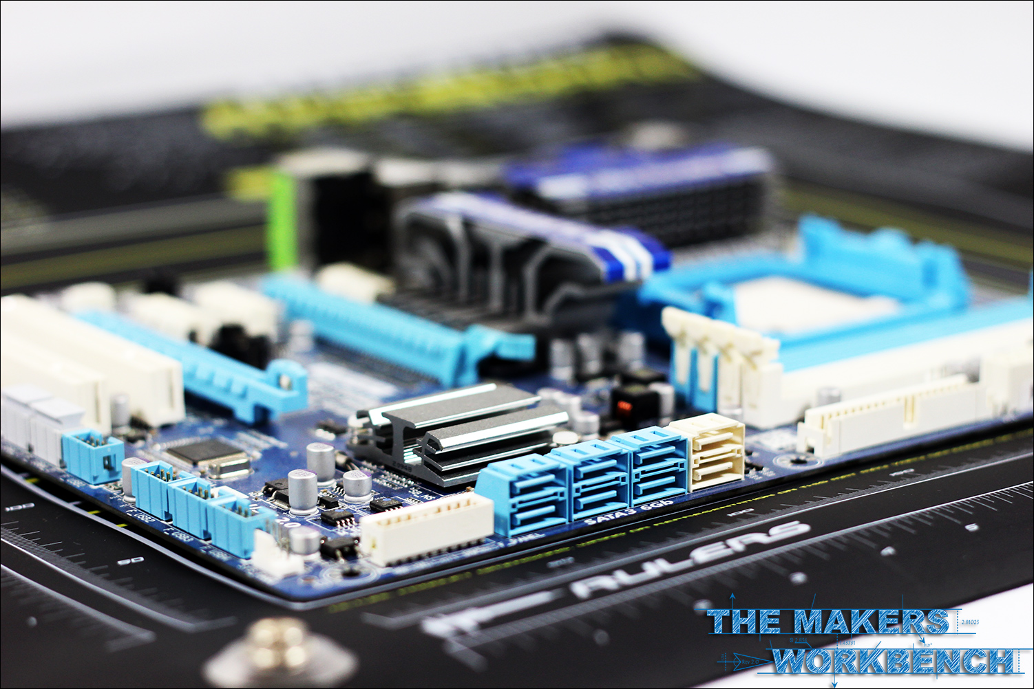 ModRight ModMat Xtreme and Mainboard review