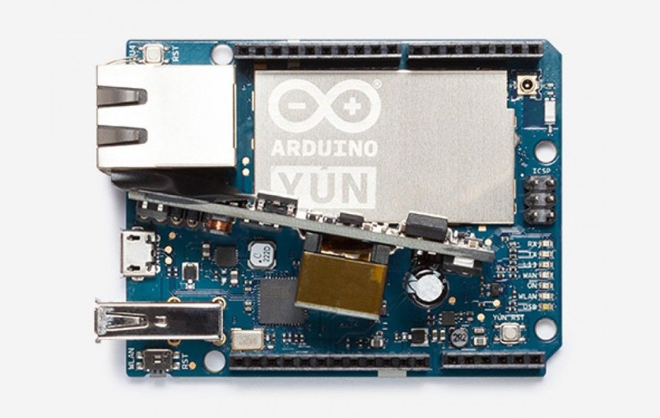 Photo of the Arduino Yún and Yún Mini